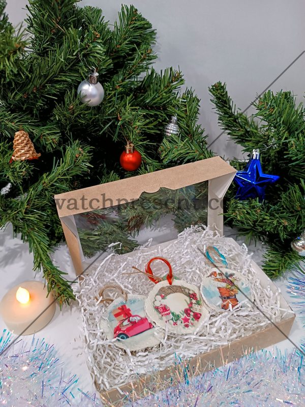 Новогоднее волшебство (набор елочных игрушек из дерева ручной работы). Комплект из 3 шт.